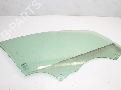 dr-rude-hjre-foran-land-rover-discovery-sport-l550-2014-39781768 main image