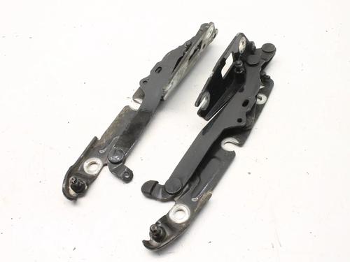 Bisagra/Limitador de puerta Bisagra/Limitador de puerta AUDI A6 C6 (4F2) 2.0 TDI (136 hp) 39847038 39847038