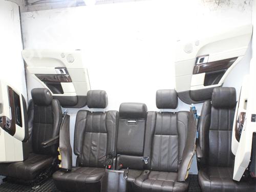 Sæde sæt Sæde sæt LAND ROVER RANGE ROVER IV (L405) 3.0 TDV6 4x4 (258 hp) 39785304 39785304