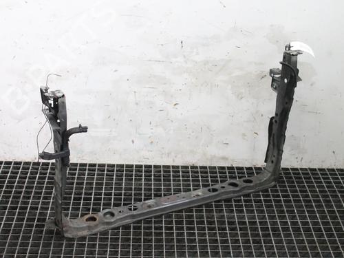 crossmember-toyota-prius-plus-_w4_-2011-39785551 main image