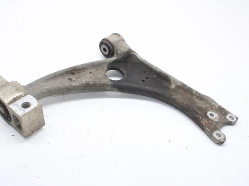 Used Right front suspension arm Right front suspension arm AUDI TT Roadster (8J9) 2.0 TFSI (200 hp) 39812214 39812214