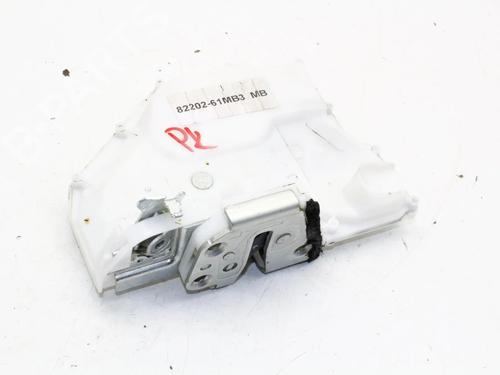 Fechadura frente esquerda Fechadura frente esquerda SUZUKI SX4 S-Cross (JY) 1.4 Hybrid (Mild Hybrid) (AKK 414) (129 hp) 39795787 39795787