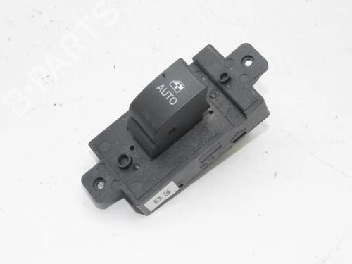 Used Left front window switch Left front window switch OPEL ANTARA A (L07) 2.2 CDTi 4x4 (163 hp) 39833461 39833461