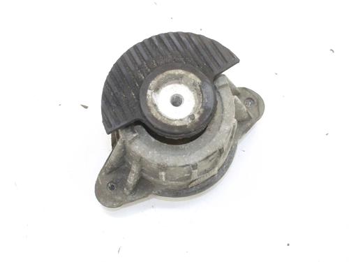 Used Engine mount Engine mount MERCEDES-BENZ C-CLASS (W204) C 180 CGI (204.049) (156 hp) 39811194 39811194