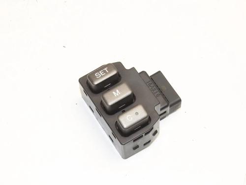 Used Switch Switch LEXUS LS (_F3_) 430 (UCF30) (282 hp) 39780791 39780791