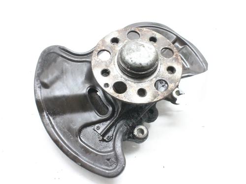 Used Left front steering knuckle Left front steering knuckle MERCEDES-BENZ C-CLASS T-Model (S204) C 350 CDI (204.223) (265 hp) 39864985 39864985