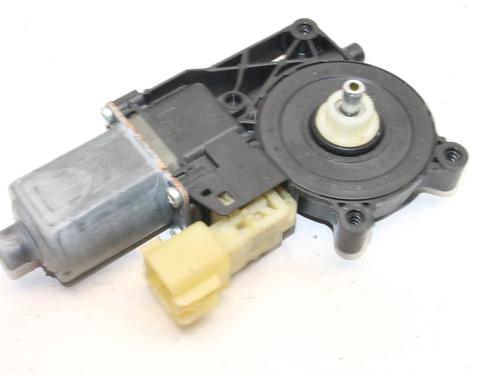 Left front window motor FORD KUGA II (DM2) 2.0 TDCi 4x4 | BP39794102E21 - Image 3