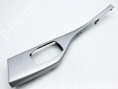 Used Middle console Middle console BMW 1 (F20) 118 d (143 hp) 39833080 39833080