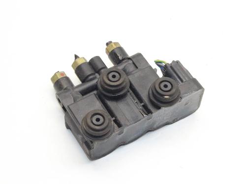 Used Electronic sensor Electronic sensor LAND ROVER RANGE ROVER SPORT II (L494) 3.0 SDV6 4x4 (306 hp) 39769629 39769629