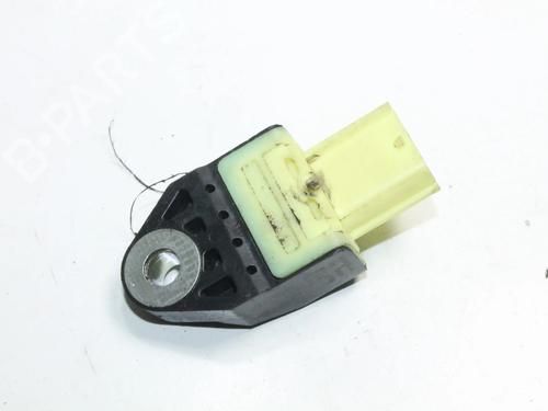 electronic-sensor-lexus-is-iii-_e3_-2013-39793187 main image