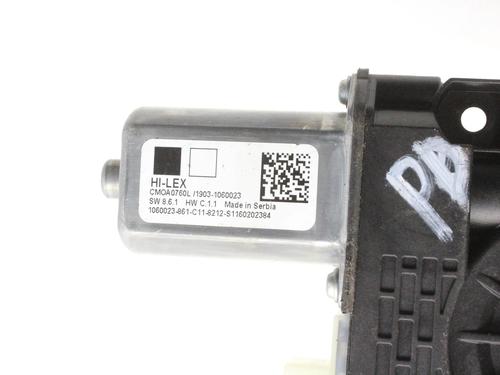 Right front window motor BMW 1 (F40) M 135 i xDrive | BP39824659E20 - Image 3