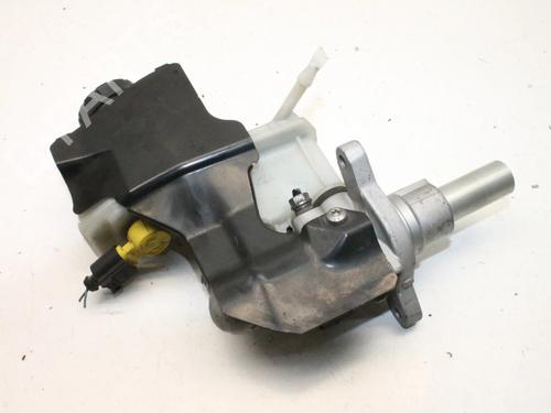 Brake master cylinder VW PASSAT B8 Variant (3G5, CB5) 2.0 TDI | BP39788859M77 - Image 3