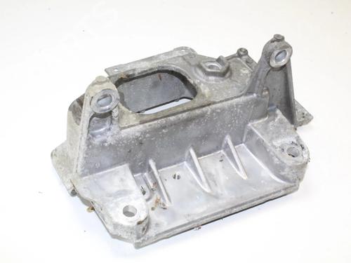 Støtte Støtte NISSAN JUKE (F15) 1.6 (117 hp) 39870383 39870383