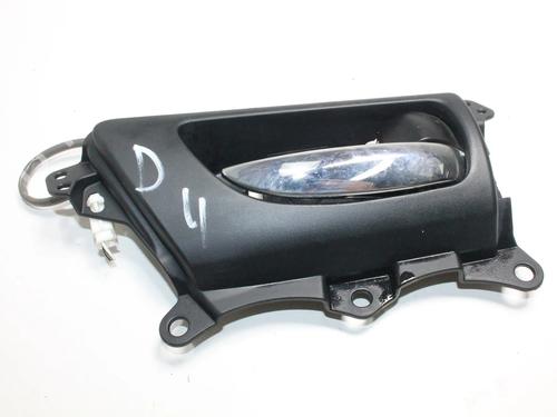 Maniglia esterna anteriore destra Maniglia esterna anteriore destra LEXUS IS III (_E3_) 300h (AVE30_, AVE30R) (223 hp) 39880099 39880099