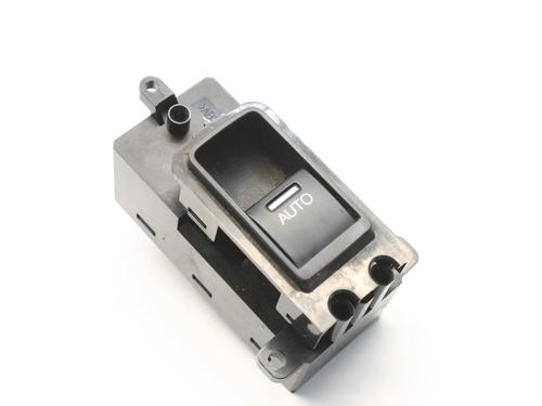 Mando elevalunas trasera derecho Mando elevalunas trasera derecho HONDA ACCORD VIII (CU) 2.2 i-DTEC (CU3) (150 hp) 39873122 39873122
