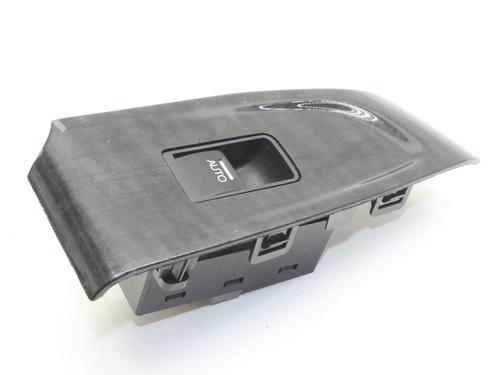 Mando elevalunas trasera derecho Mando elevalunas trasera derecho HONDA ACCORD VIII (CU) 2.2 i-DTEC (CU3) (150 hp) 39790193 39790193