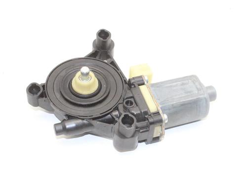 Used Right front window motor Right front window motor VW GOLF VII (5G1, BQ1, BE1, BE2) 2.0 GTI (230 hp) 39855768 39855768