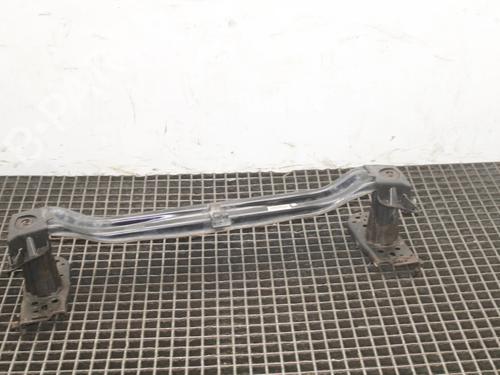 front-bumper-reinforcement-vw-touareg-7p5-7p6-2010-2011-2012-2013-2014-2015-2016-2017-2018-40520325 main image