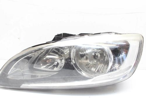 Used Left headlight Left headlight VOLVO V60 I (155) D4 (181 hp) 39807224 39807224