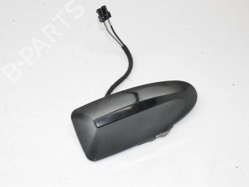 Antenne/Halterung für Antenne/Halterung FORD FIESTA VII (HJ, HF) 1.0 EcoBoost (101 hp) 39845815 39845815