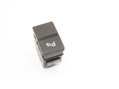 Used Switch Switch HONDA JAZZ V (GR_, GS_) 1.5 eHEV (GR3, GR6) (109 hp) 39847109 39847109