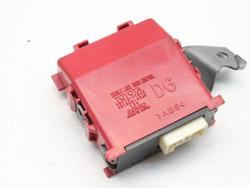 Used Control unit Control unit TOYOTA PRIUS (_W5_) 1.8 Hybrid (ZVW50, ZVW50_, ZVW51_, ZVW50R, ZVW51) (122 hp) 39865963 39865963