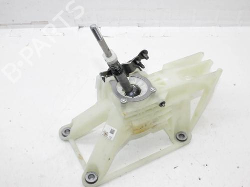 Used Gear lever Gear lever MAZDA CX-5 (KE, GH) 2.2 D (KE2FW) (150 hp) 39851582 39851582