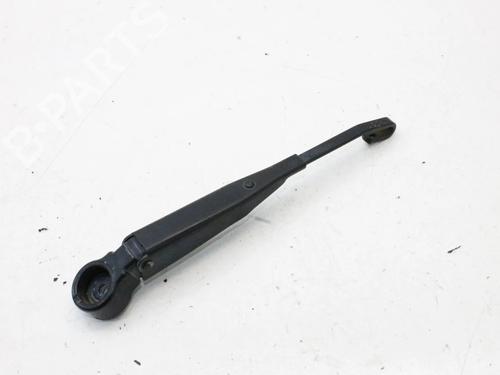 Used Rear windshield wiper arm Rear windshield wiper arm JEEP COMPASS (MK49) 2.2 CRD 4x4 (163 hp) 39811319 39811319