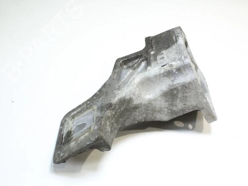 Used Engine mount Engine mount LAND ROVER RANGE ROVER SPORT I (L320) 3.0 D 4x4 (245 hp) 39855864 39855864