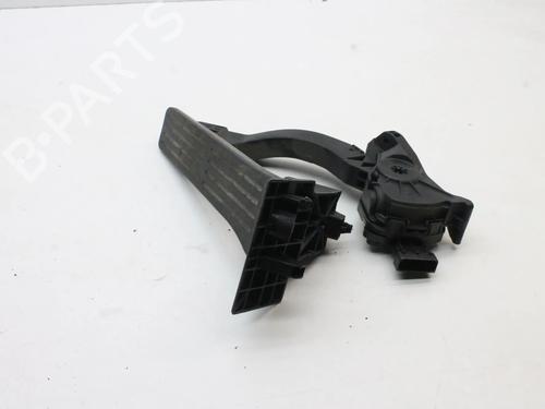 Used Pedal Pedal KIA SORENTO II (XM) 2.2 CRDi (197 hp) 39878598 39878598