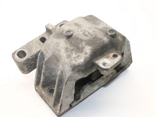 Used Engine mount Engine mount AUDI TT (8N3) 1.8 T quattro (224 hp) 39770404 39770404