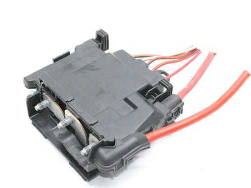 Used Fuse box Fuse box VOLVO V60 I (155) D6 Hybrid AWD (280 hp) 39769966 39769966