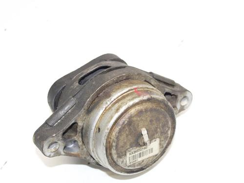 Used Engine mount Engine mount LAND ROVER RANGE ROVER III (L322) 3.6 D 4x4 (272 hp) 39822593 39822593