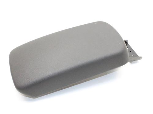 Used Armrest / Center console Armrest / Center console HYUNDAI KONA (OS, OSE, OSI) EV (136 hp) 39805758 39805758