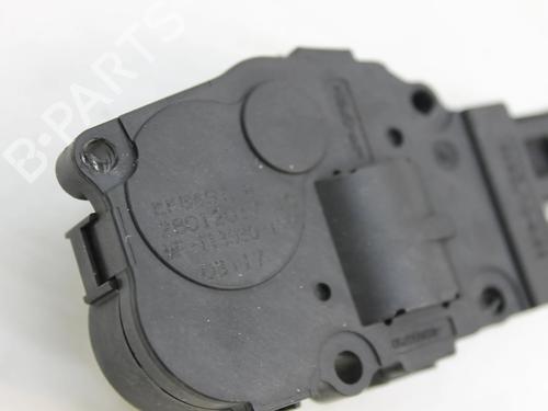Electronic module JAGUAR XE (X760) 2.0 D | BP39786734M83 - Image 3