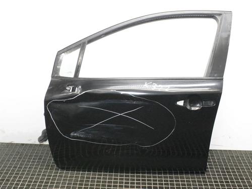 Used Left front door Left front door TOYOTA COROLLA Hatchback (_E21_, _EA1_, _EH1_) 1.8 Hybrid (ZWE211, ZWE219) (122 hp) 39796672 39796672