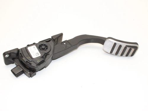 pedal-volvo-v40-hatchback-525-2012-2013-2014-2015-2016-2017-2018-2019-39774389 main image