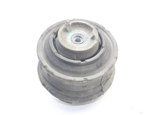 Used Engine mount Engine mount MERCEDES-BENZ CLK Convertible (A209) CLK 200 Kompressor (209.441) (184 hp) 39849207 39849207