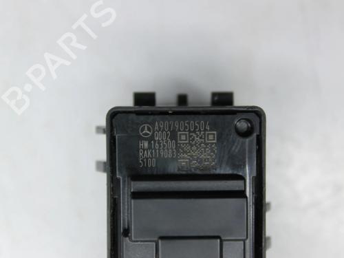 Left front window switch MERCEDES-BENZ SPRINTER 3-t Van (B910) 214 CDI (910.621, 910.623) | BP39831108I27 - Image 3