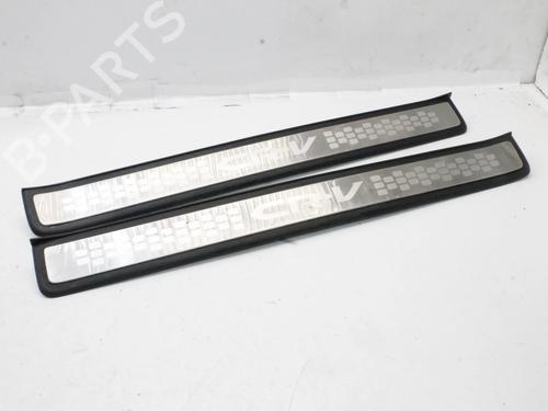 Predellino Predellino HONDA CR-V III (RE_) 2.2 i-DTEC 4WD (RE6) (150 hp) 39854951 39854951