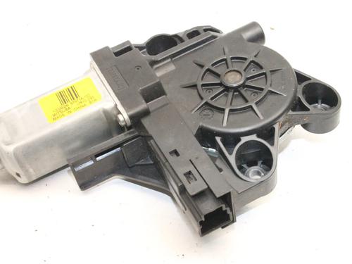 Used Right front window motor Right front window motor VOLVO XC70 II (136) D5 AWD (215 hp) 39844543 39844543