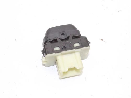 Right rear window switch DACIA SANDERO II 1.5 dCi | BP39777670I28 - Image 2