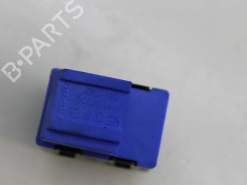 Switch AUDI A8 D3 (4E2, 4E8) S8 quattro | BP39787564I30 - Image 4