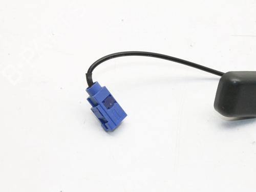Antenne/Base MASERATI QUATTROPORTE VI 3.0 D | BP39806558C140 - Image 2