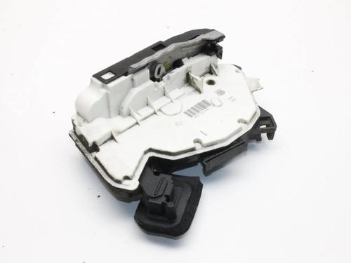 Venstre bagtil lås Venstre bagtil lås VW GOLF VII (5G1, BQ1, BE1, BE2) 2.0 GTD (184 hp) 39798675 39798675