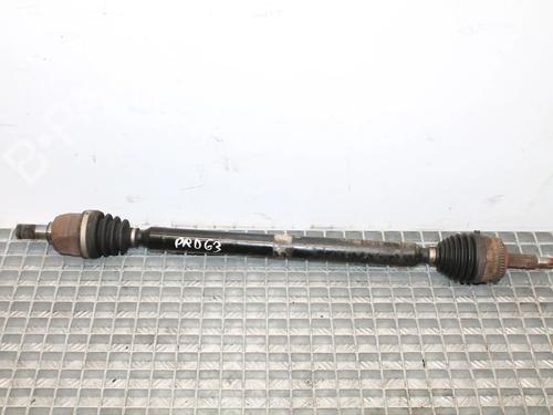 Used Right front driveshaft Right front driveshaft KIA CEE'D (JD) 1.6 CRDi 128 (128 hp) 39878868 39878868