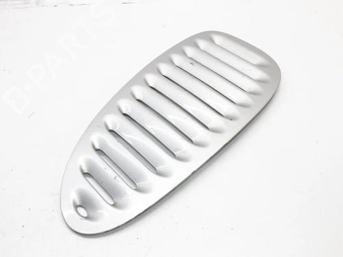 Used Grille Grille JAGUAR XK 8 Coupe (X100) 4.0 XKR (375 hp) 39810915 39810915