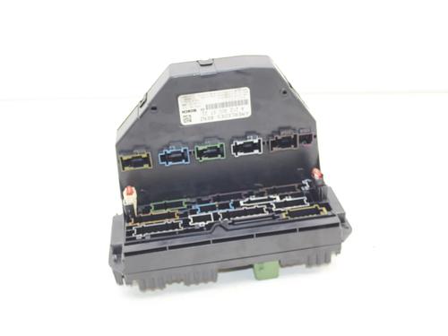 Used Fuse box Fuse box MERCEDES-BENZ C-CLASS (W204) C 180 CGI (204.031) (156 hp) 39783718 39783718