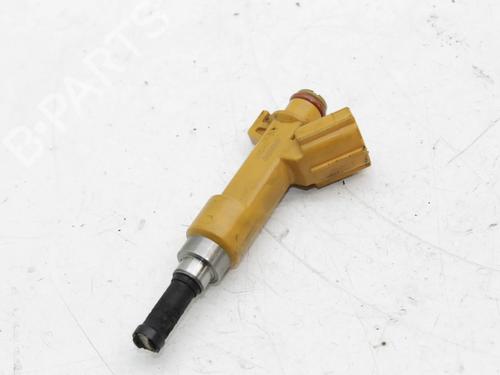 Used Injector Injector LEXUS IS III (_E3_) 300h (AVE30_, AVE30R) (223 hp) 39772093 39772093