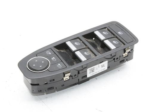 Høyre Foran elrute bryter Høyre Foran elrute bryter RENAULT ARKANA I (LCM_, LDN_) 1.6 E-TECH 145 (LDMU) (143 hp) 39821416 39821416